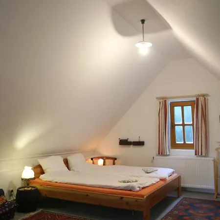 Prázdninový dům By The Woods Balatonhenye